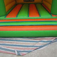 green inflatable bounce houseGB494