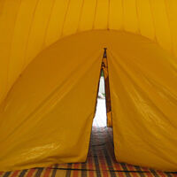 inflatable lawn tentGN071