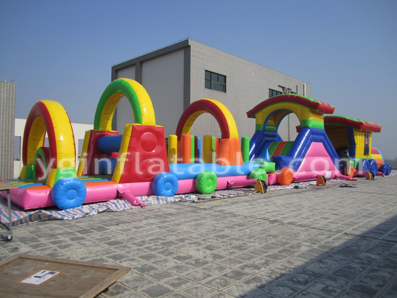 Train Inflatable Obstacle CourseGE138