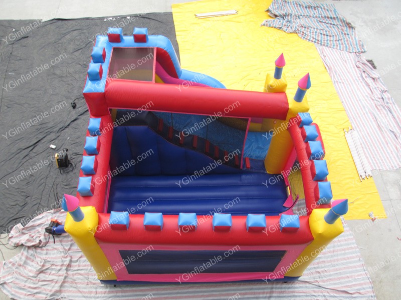 princess bouncy castle with slideGB524