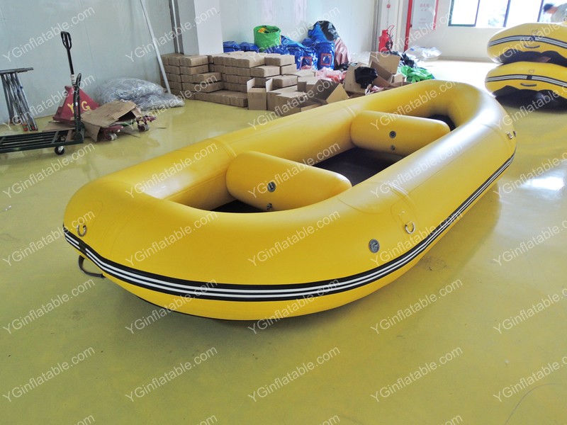 Drifting inflatable boatGT122b
