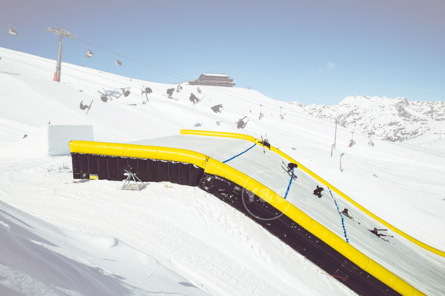 Outdoor Giant Snowboard Landing Airbag