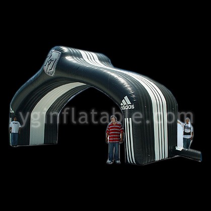 Adidas character inflatable archGA059