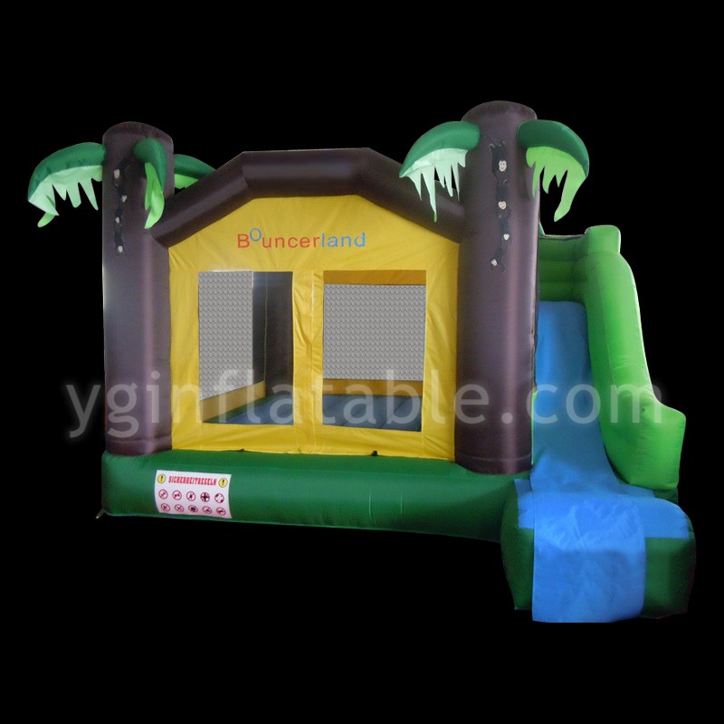 inflatable bounce house with ball pitGB166