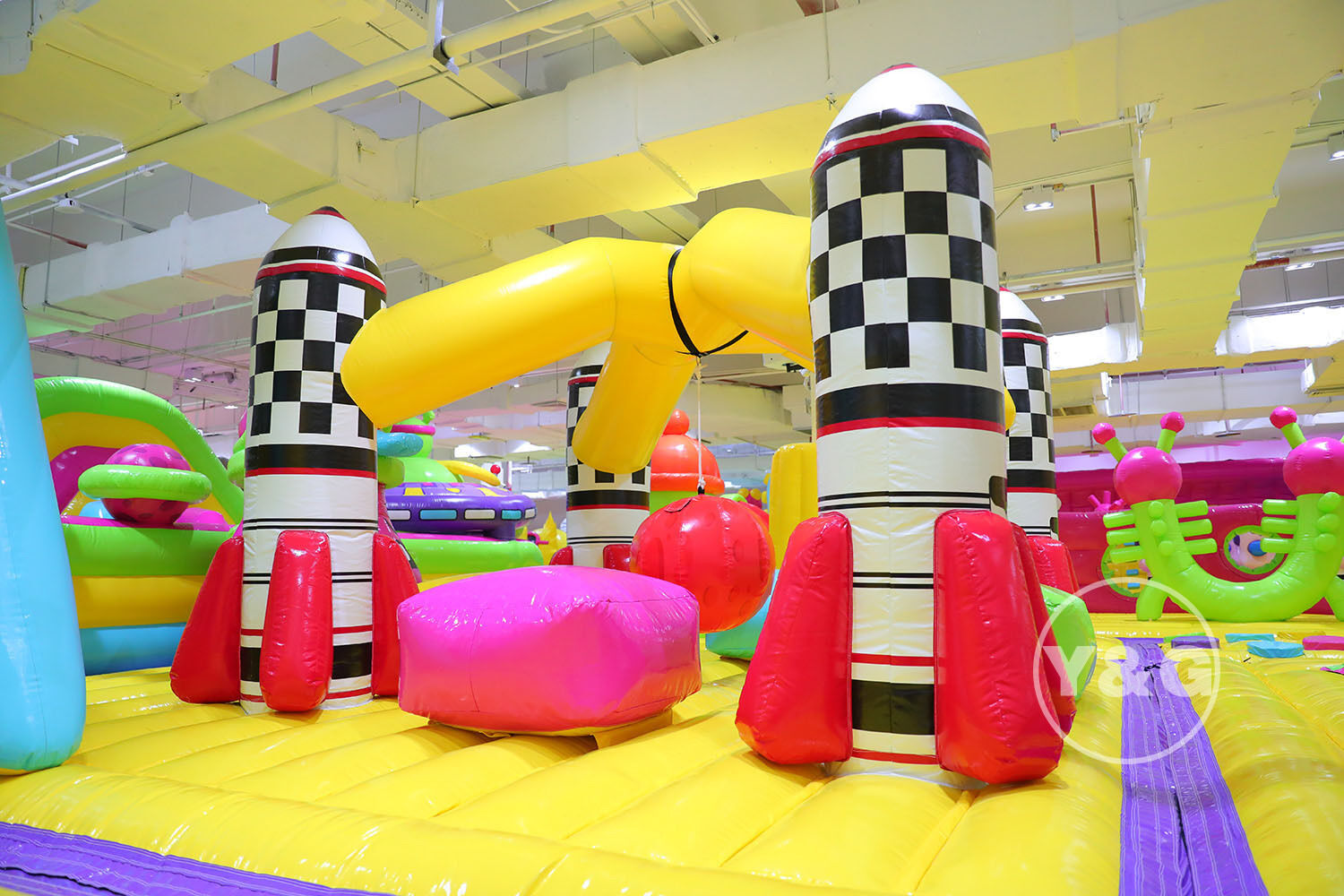 Space Jumping Fun Theme Inflatable ParkYGIP-15