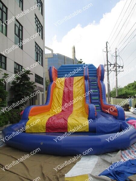 Iarge inflatable pool slideGI158