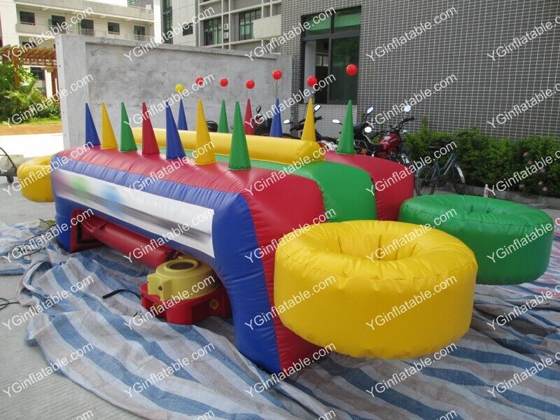 inflatable blow the ball gameGH084