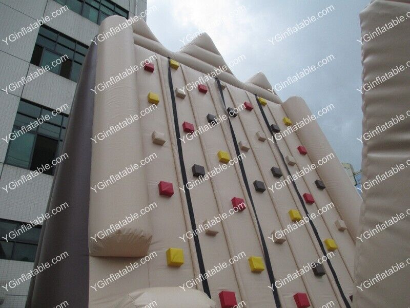 Inflatable climbingGH085