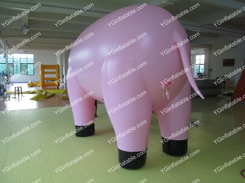 Inflatable sky pigGO059