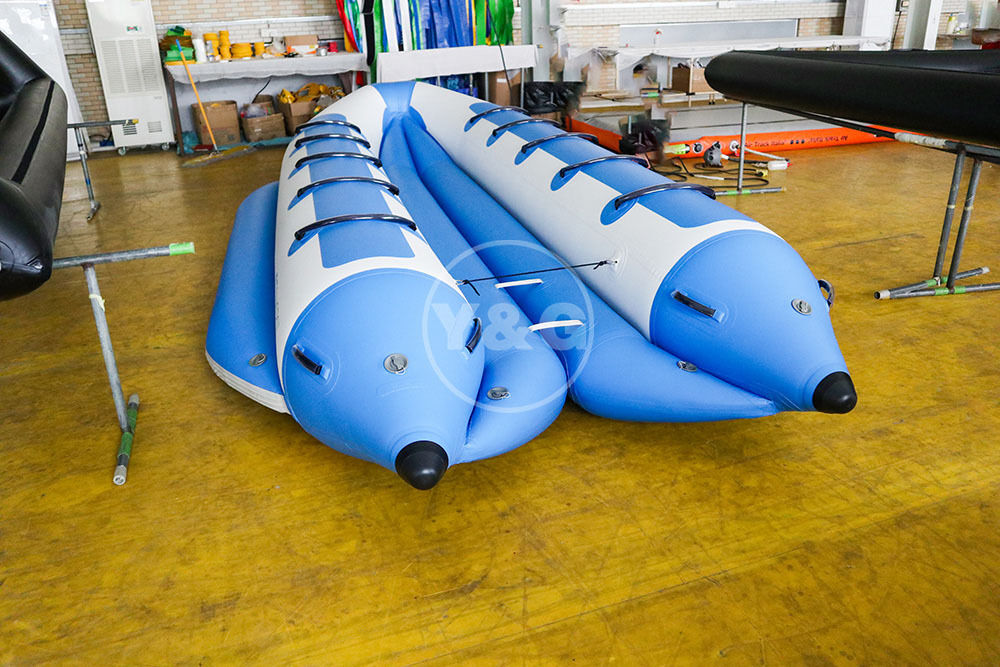 Inflatable ten seat blue banana boat04